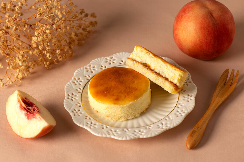 蜜桃夾心方度乳酪 Peach Cheese Fondue Cake