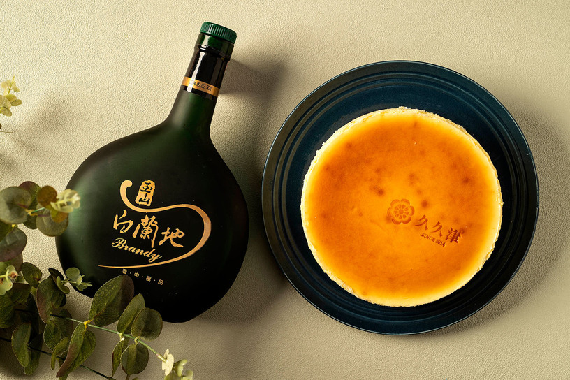 白蘭地乳酪蛋糕6吋 Brandy Cheesecake 6 inches 白蘭地乳酪蛋糕6吋 Brandy Cheesecake 6 inches
